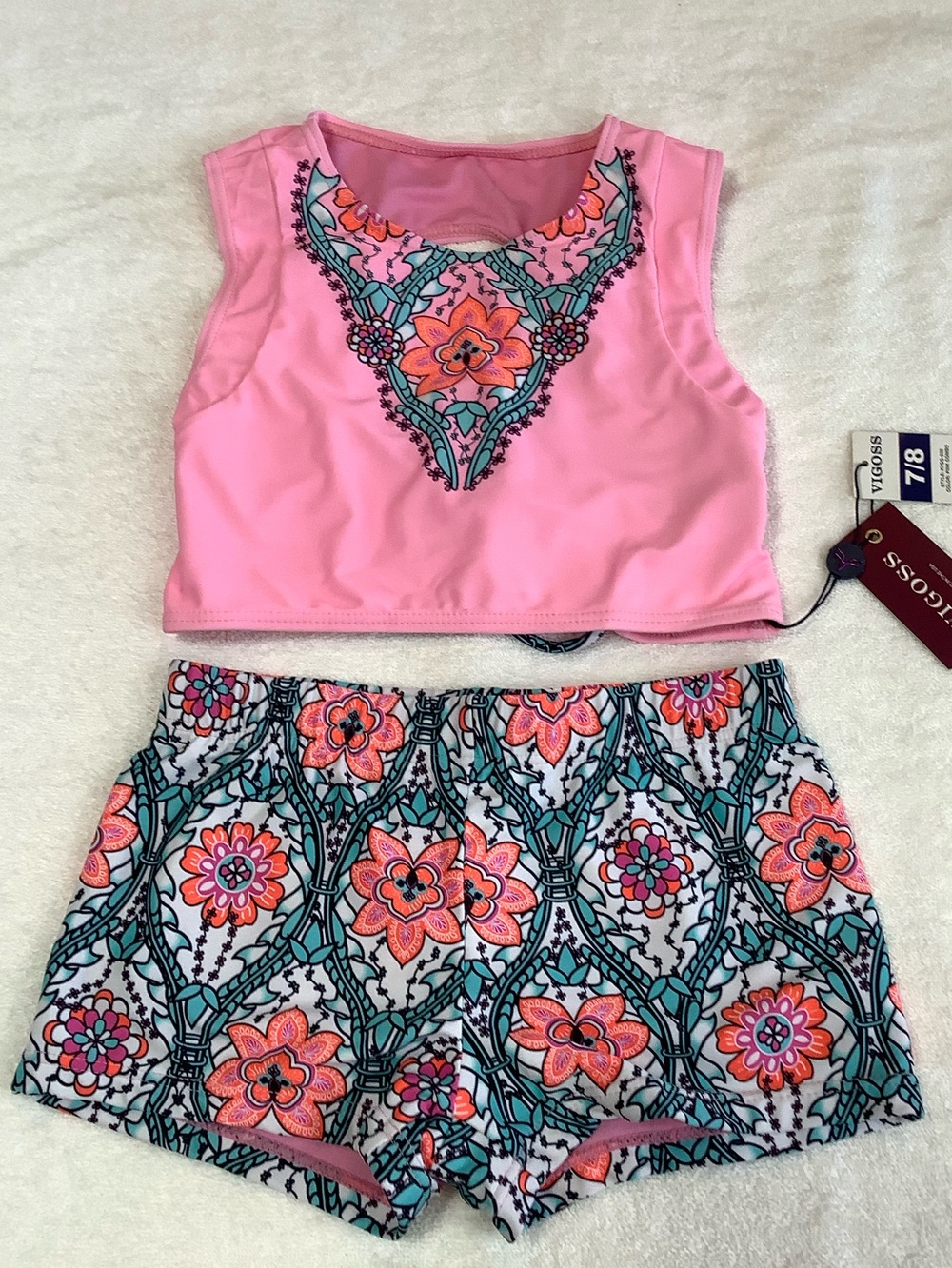 NWT Vigoss 7/8 2pc swim, cap sleeve top, boy short